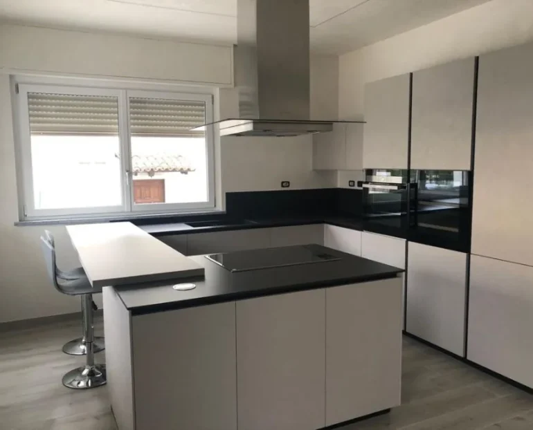 grande cucina su misura