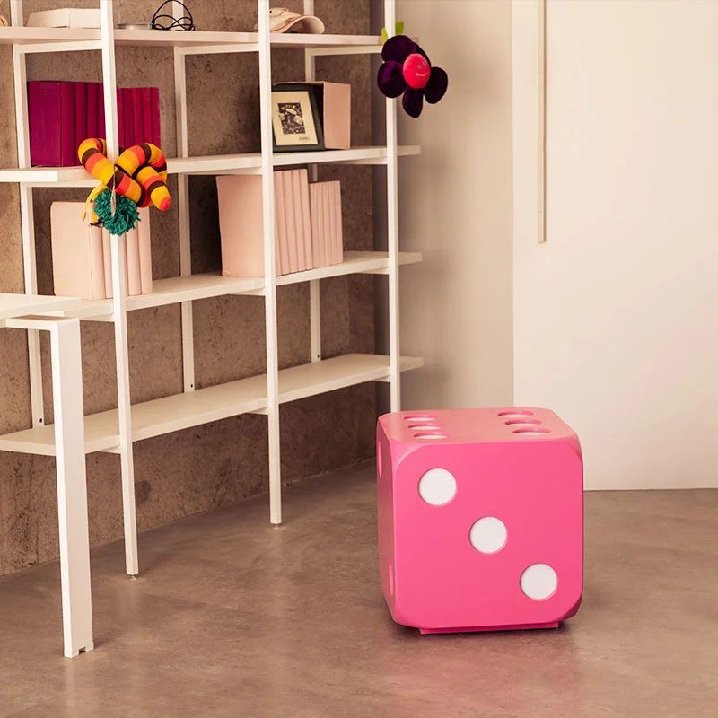 trentasei fucsia